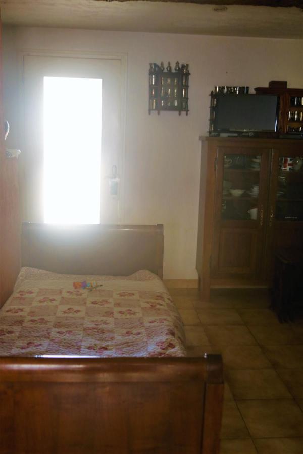 Appartement Bougress 2 à Saint-Martin-de-Brômes Extérieur photo